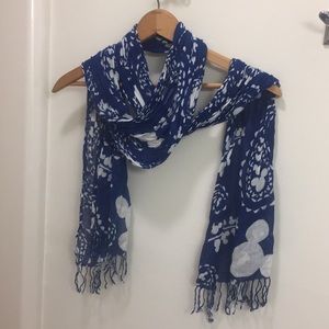 Disney blue and white scarf!